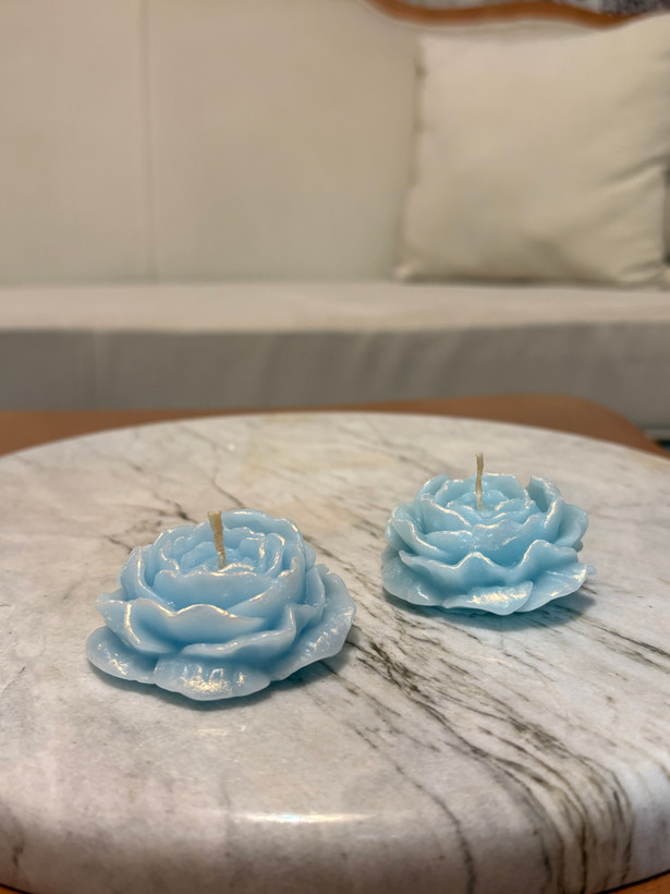 شمع طرح گل رز شناور